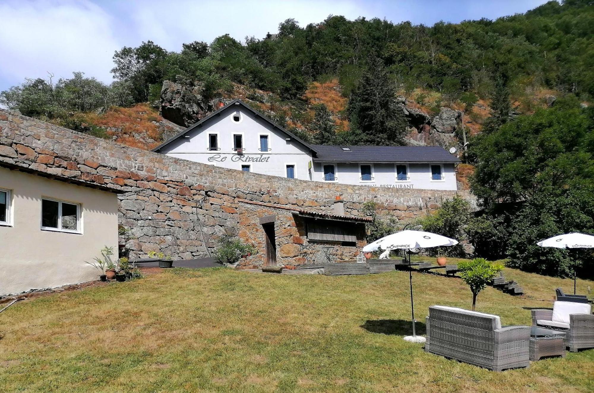 Le Rivalet Montaigut-le-Blanc (Puy-de-Dome) Exterior foto
